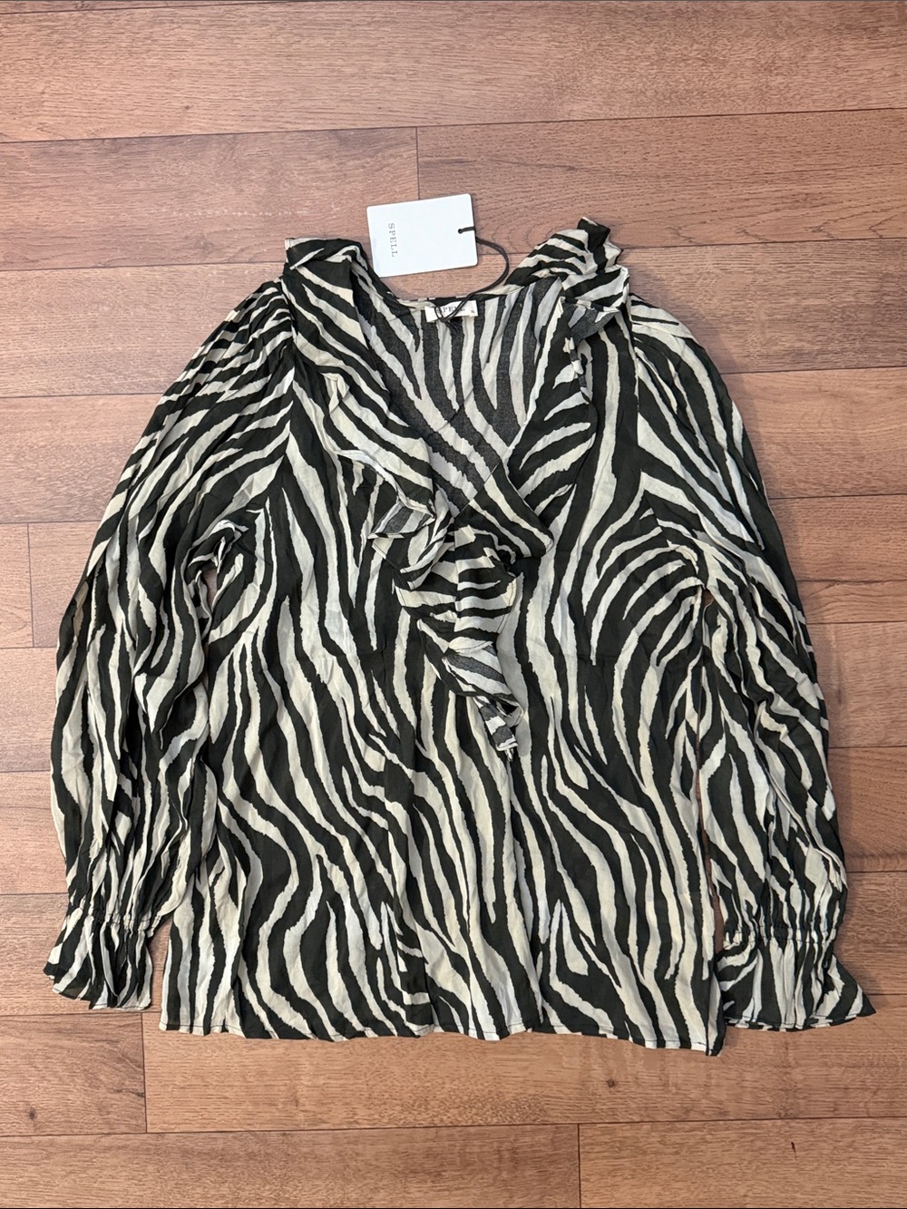 Spell Size Extra Large Zevra Blouse Washed Charcoal Animal Print Free People XL